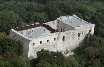 A Vértes középkori emlékei: Gesztesi vár