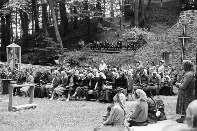 Környékbeli nevezetességek régen: Csatkai Búcsú 1962. – Képgaléria
