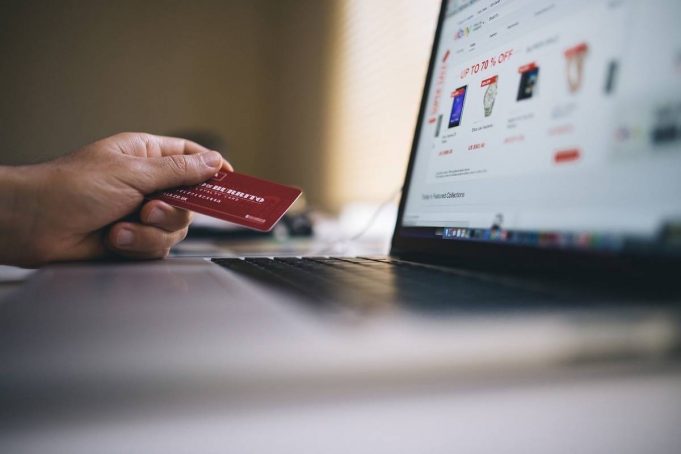 Egy év alatt 45 milliárd forintot loptak el tőlünk a digitális bűnözők