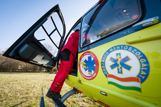 Gázolás történt Móron – Frissítve!