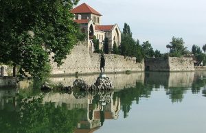 Lehalászás és halas ételek fesztiválja a hétvégén Tatán