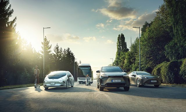 „Beyond Zero – Túl a zéró emisszión” néven indította útjára átfogó vállalati stratégiáját a Toyota