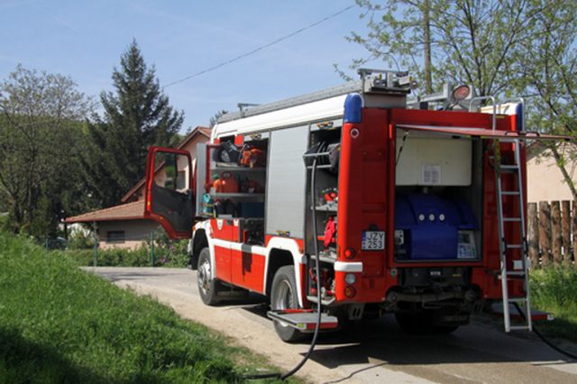 Műhelyben keletkezett tűz Móron
