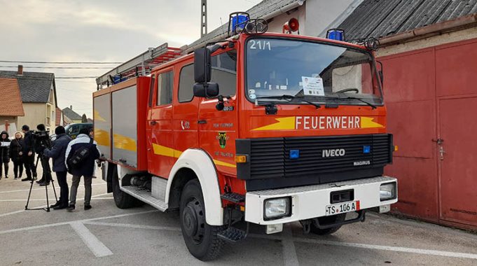 Gyereknapon megnyílnak a környékbeli tűzoltóságok is