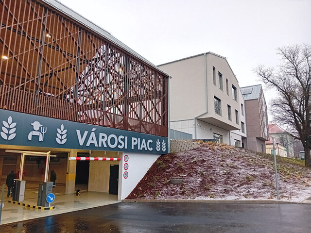 Februárban nyílik új Móri Városi Piac és Városközpont (+Videó)