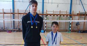 Tollaslabda sikerek