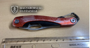 Plázában dulakodott az őrökkel