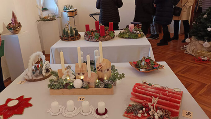 Adventi kiállítás és közönségszavazás