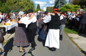 Szüreti felvonulás és bál Bokodon
